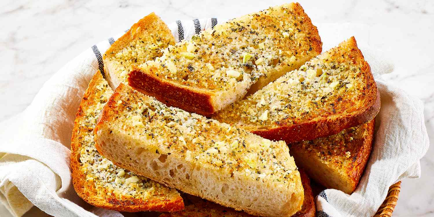 how to make garlic bread with regular bread without oven